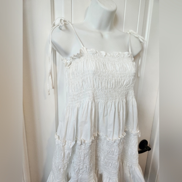 Pinch Tiered Smocked Mini Dress White | Size Small | NWOT - Picture 5 of 9